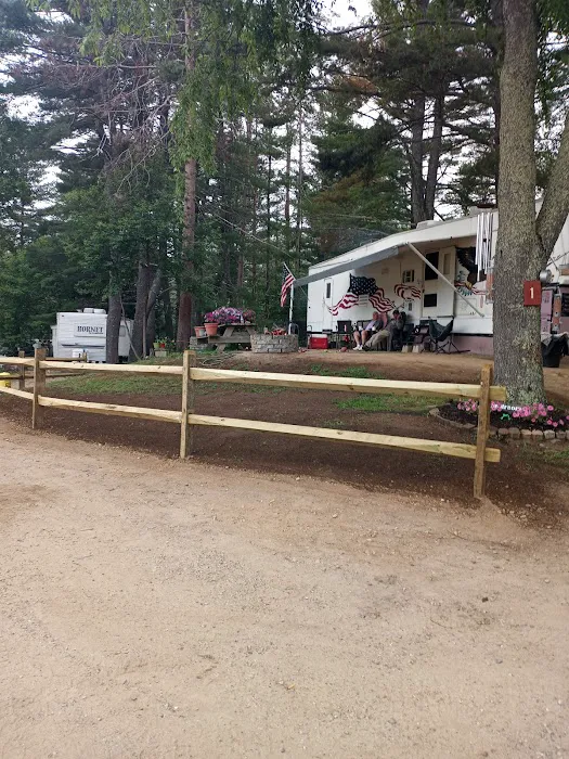 Circle 9 Ranch Campground Picture 5