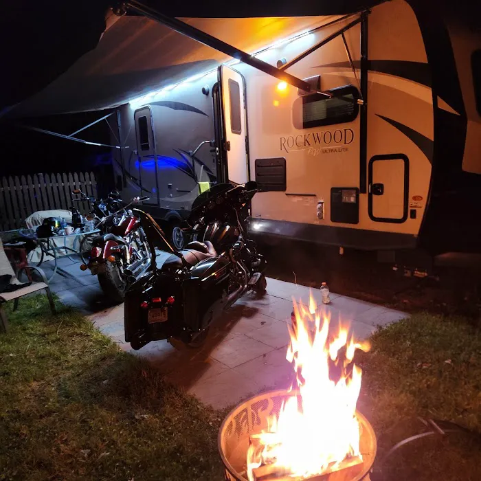 Pine Hollow Campground Picture 1