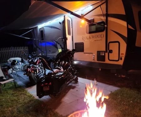 Pine Hollow Campground