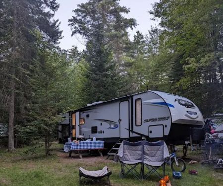 Apple Hill Campground