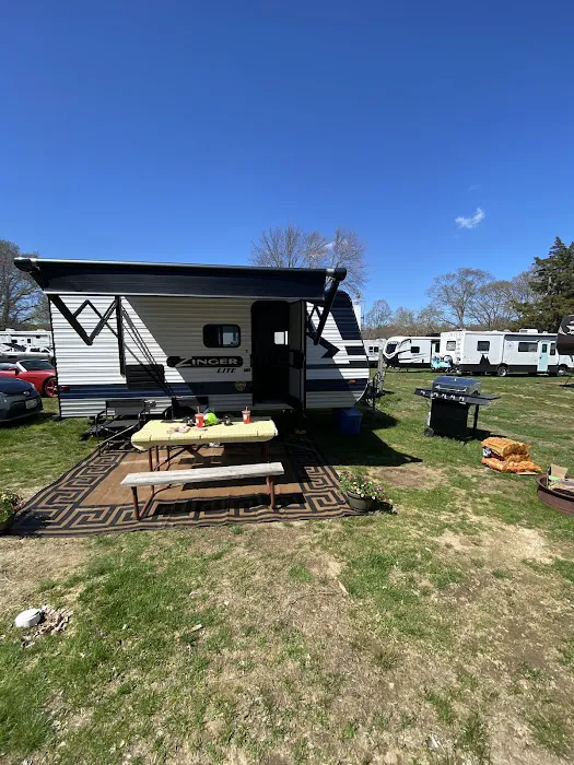 Hickory Ridge Family Campground Picture 7