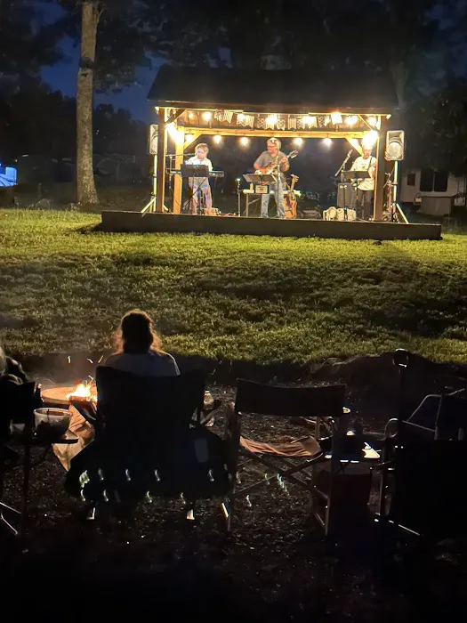 Hickory Ridge Family Campground Picture 2