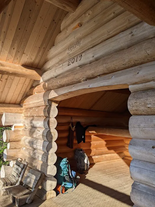 Guyot Shelter Picture 4