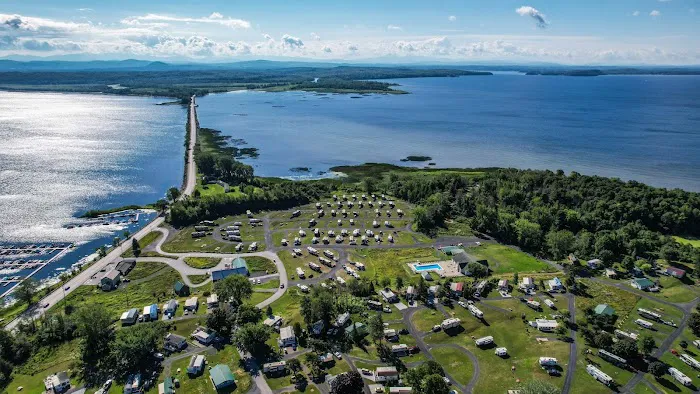 Apple Island Resort Picture 9