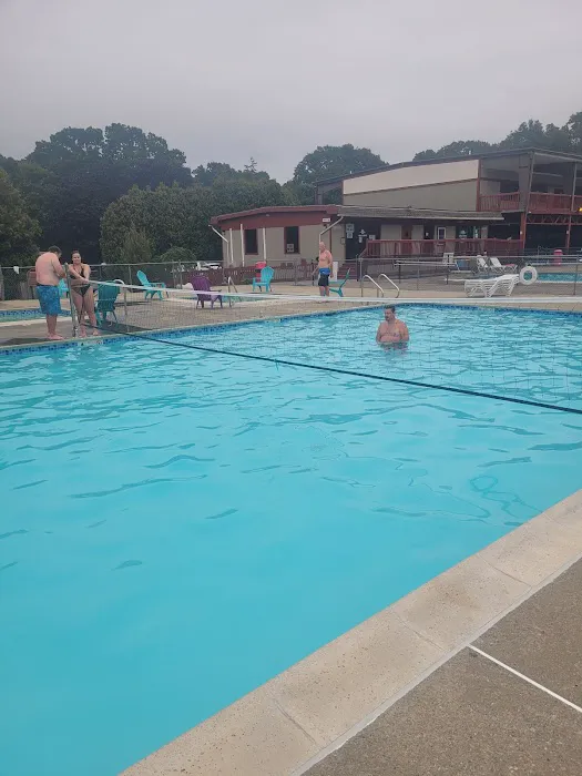 Strawberry Park Resort Campground Picture 2