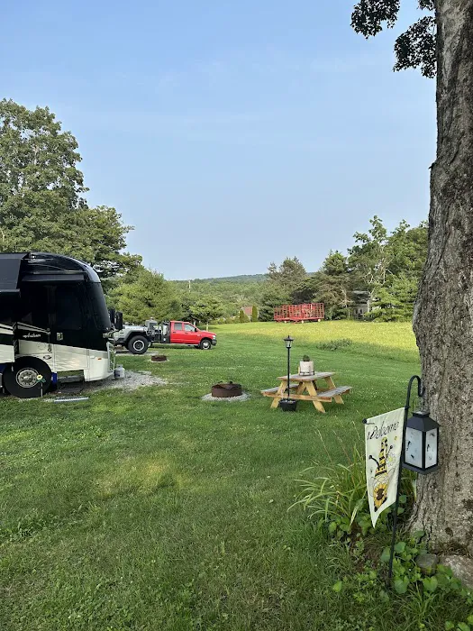 Grandview Camping & Cottages Picture 1