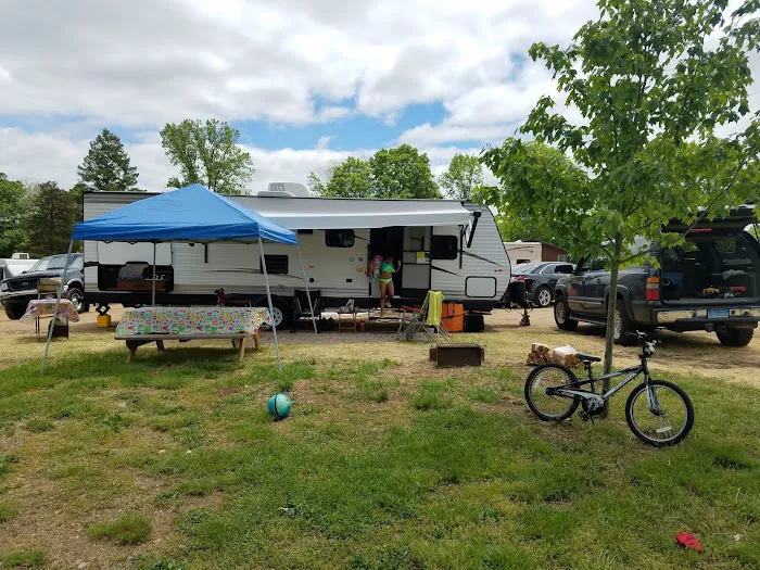 Grandview Camping & Cottages Picture 3