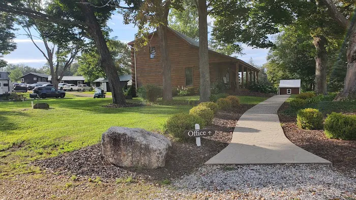 Grandview Camping & Cottages Picture 6