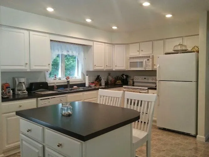 Laurel Heights Picture 7