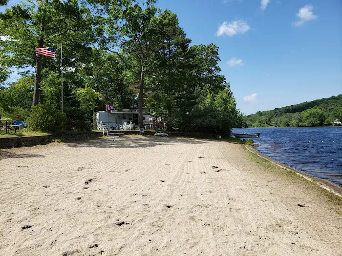 The Island RV Park Picture 6