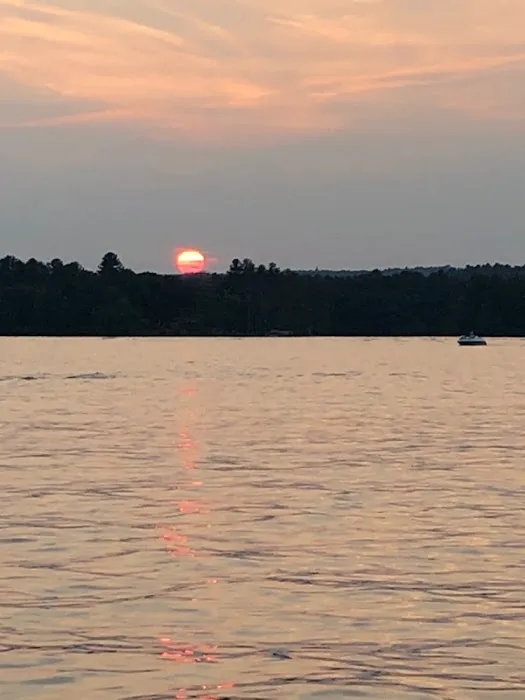Waters Edge Family Campground Picture 4