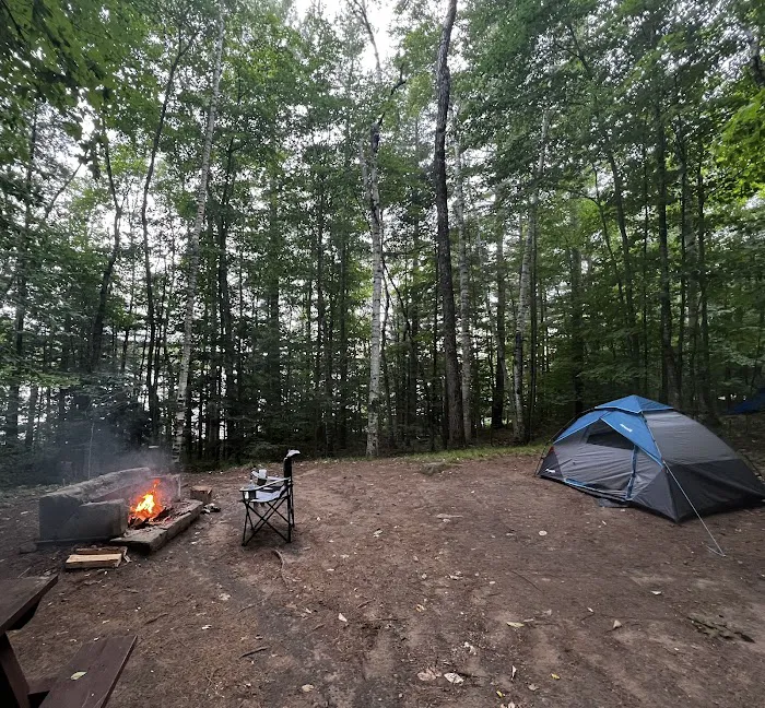 Rollins Pond Campground Picture 4