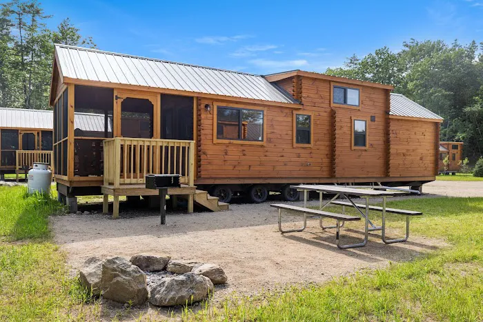 Yogi Bear's Jellystone Park Camp-Resort: Lakes Region in Milton, NH Picture 6