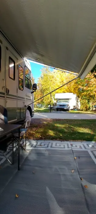 Riverbend Campground Picture 5