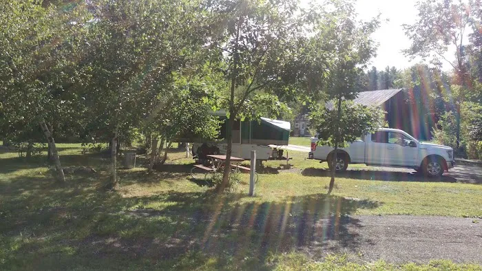 Riverbend Campground Picture 8