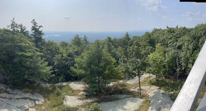 Neal’s Cove, Pawtuckaway State Park. Picture 1