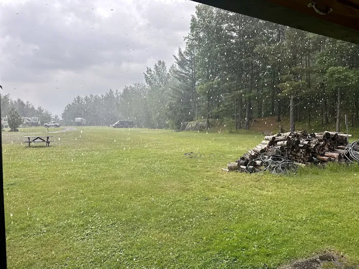 Base Camp RV Park and Campground Picture 7