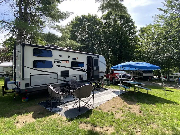 Tree Corners Family Campground Picture 3