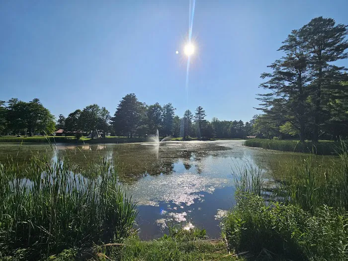 IROQUOIS Campground & R.V. Park Picture 9
