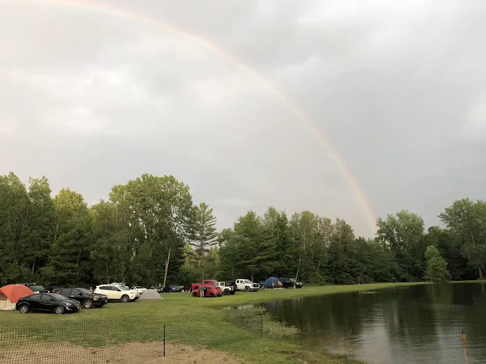 Twin Ponds Resort Campsite Picture 4