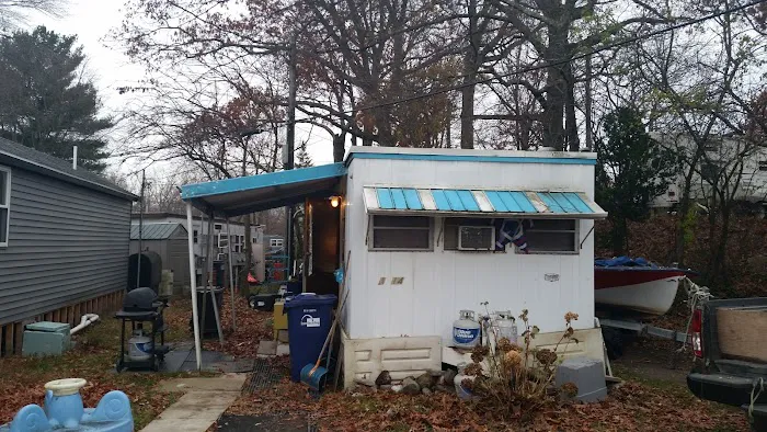 Boston Trailer Park Picture 5