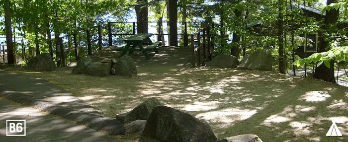 Bunganut Lake Camping Area Picture 1