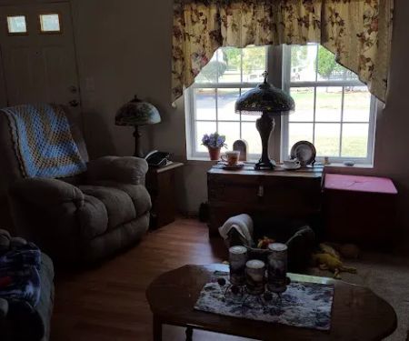Toy's Manufactured Housing Inc