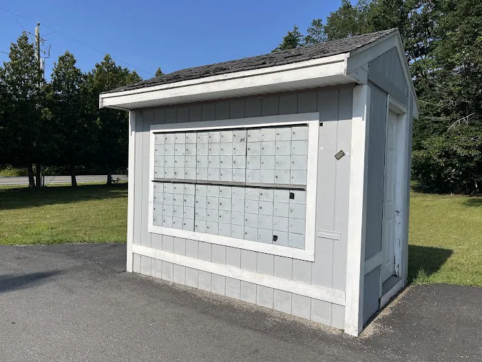 Barrington Estates Mobile Home Park Picture 4