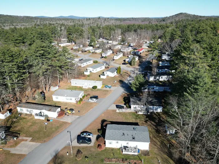 Barrington Estates Mobile Home Park Picture 5