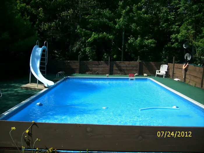 Windsong Campgrounds Picture 6