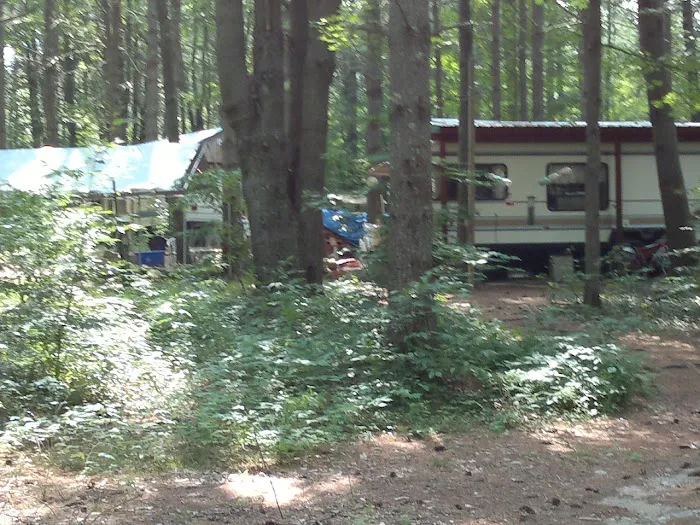 Windsong Campgrounds Picture 2