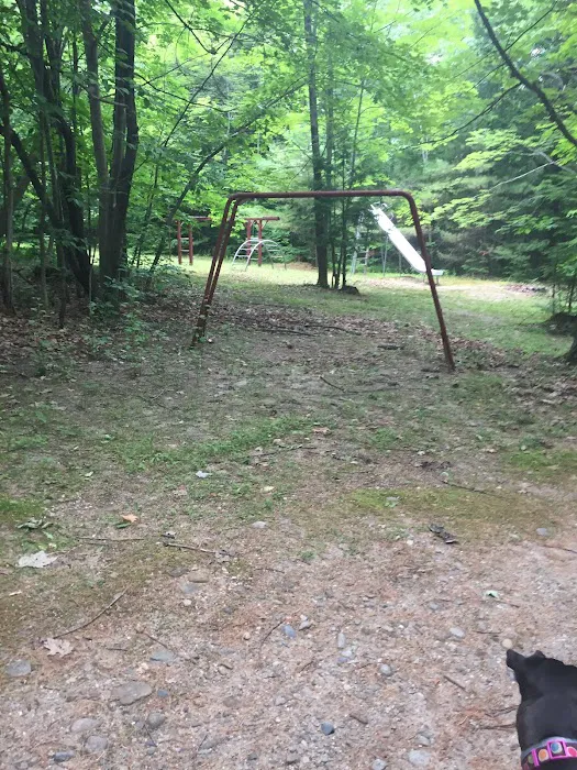 Windsong Campgrounds Picture 10
