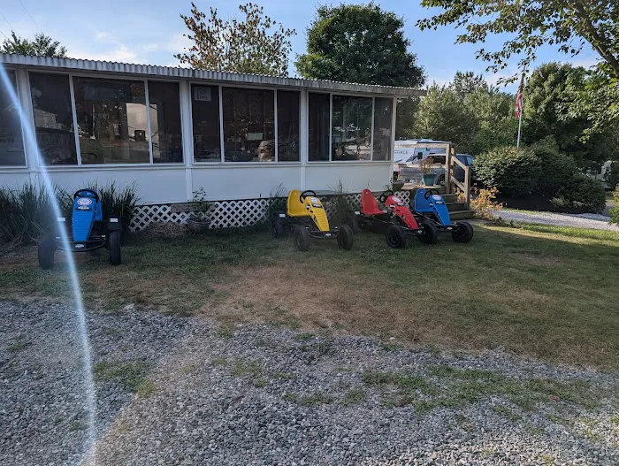Golden Acres Family Campground Picture 9