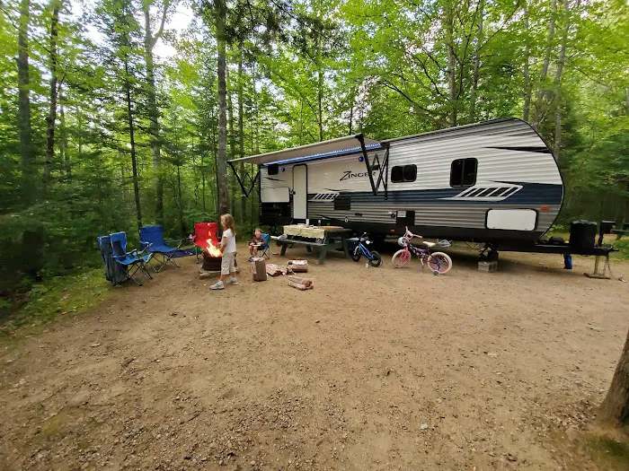 Green Meadow Camping Area Picture 6