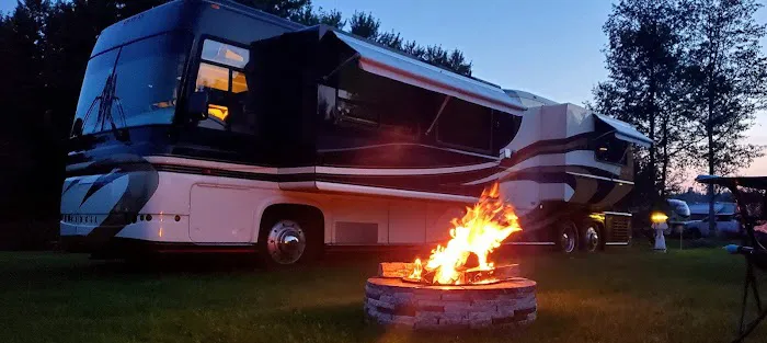 Riverside Camping & RV Resort, LLC Picture 1