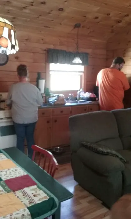 Connolly Cabins & Campground Picture 1