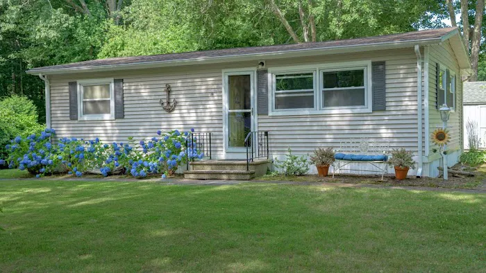 New England Village Picture 1