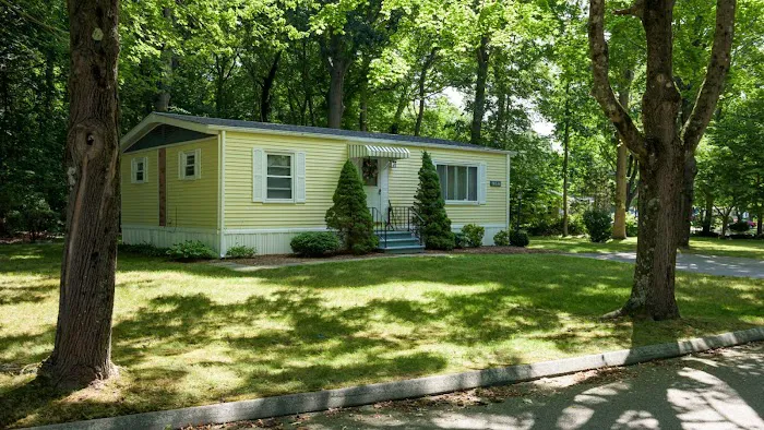 New England Village Picture 8