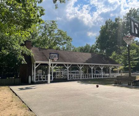 Yankeeland RV Resort