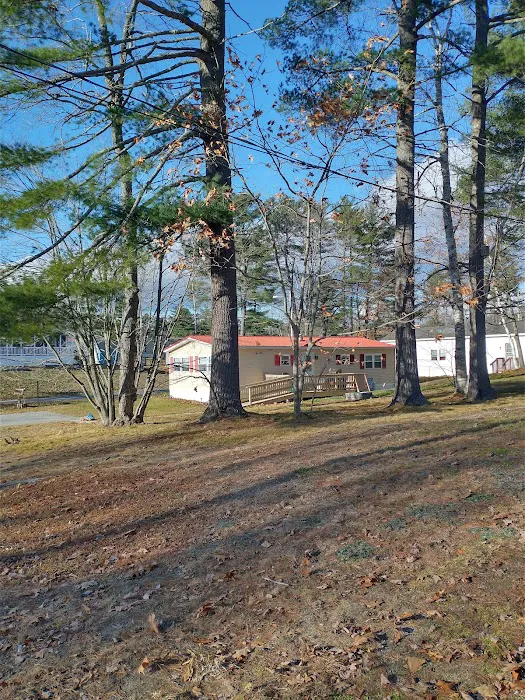 Pine Tree Estates Manufactured Home Community Picture 5