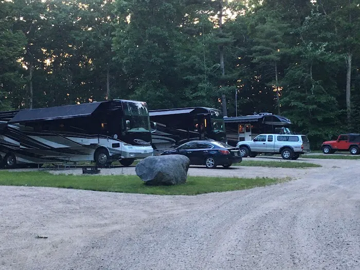 Hemlock Grove Campground Picture 10