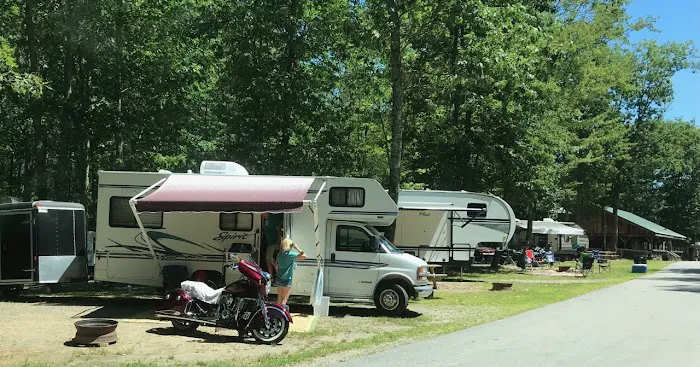 Bentley's Campground & Motel Picture 7