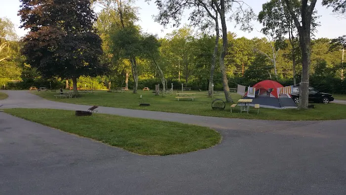 Riverside Campground Picture 3