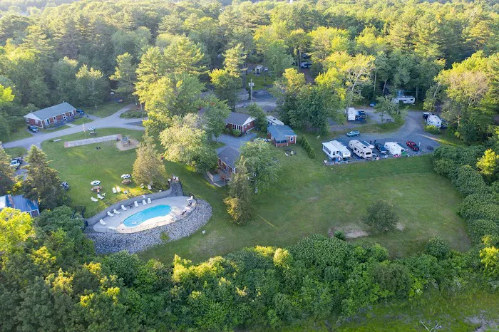 Ocean View Cottage & Camping Picture 2
