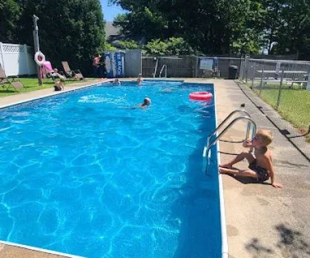 Ne're Beach Family Campground