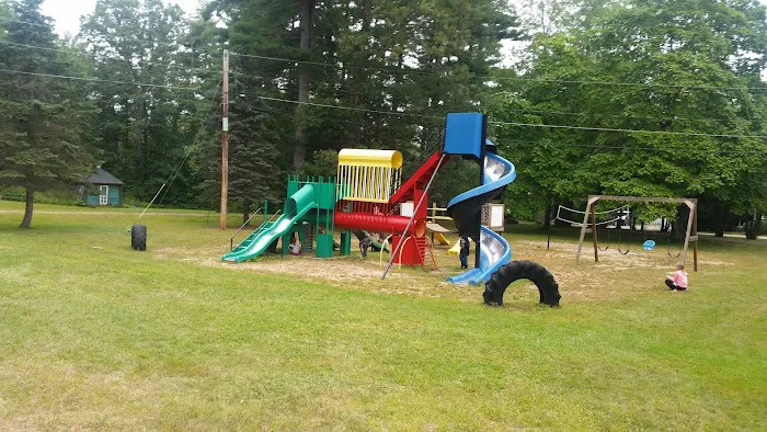 Green Gate Camping Area & Hall Picture 5