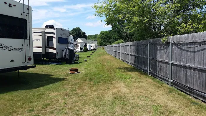 Duval's RV Park Picture 7