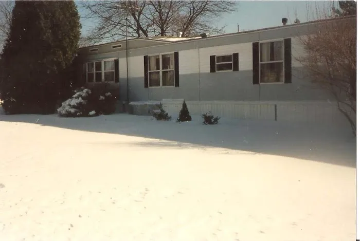 Hayes Mobile Home Park Picture 1