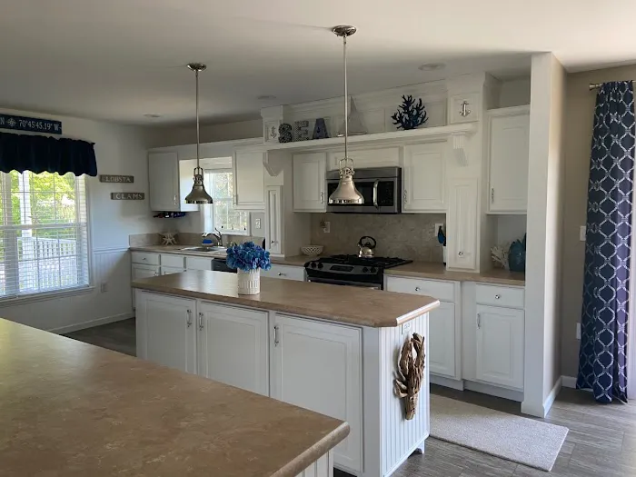 Hillcrest Estates Picture 1