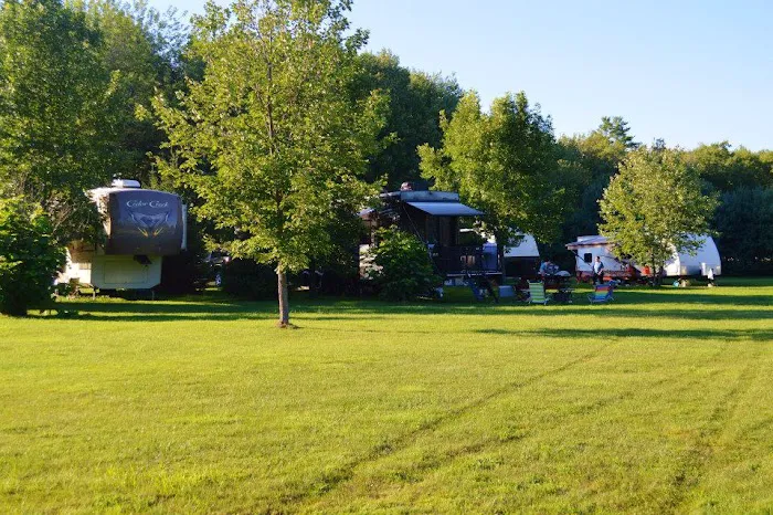 On the Saco Family Campground Picture 10